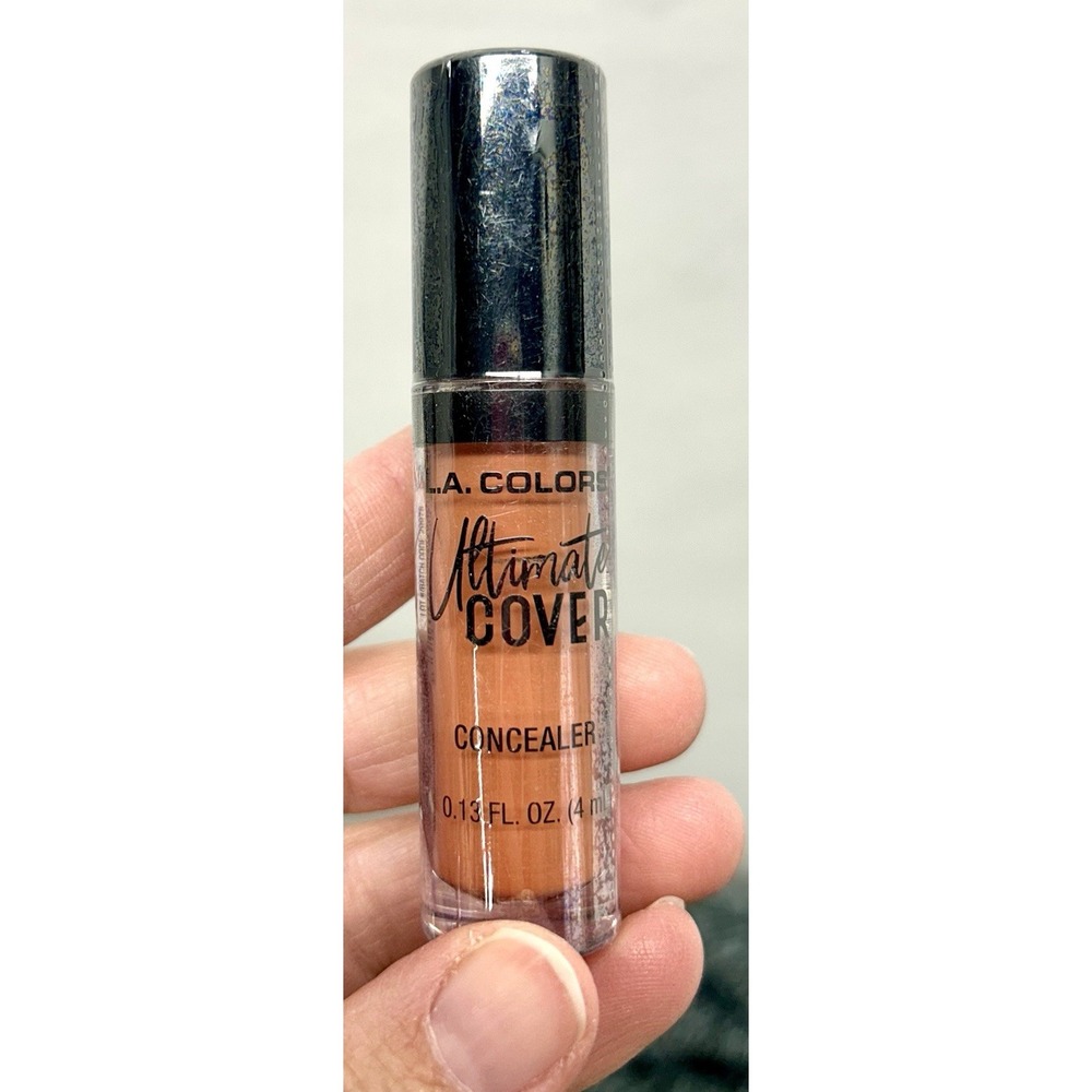 L.A. Colors Ultimate Cover Concealer CC903 Sheer Orange Corrector 0.13 fl. oz.